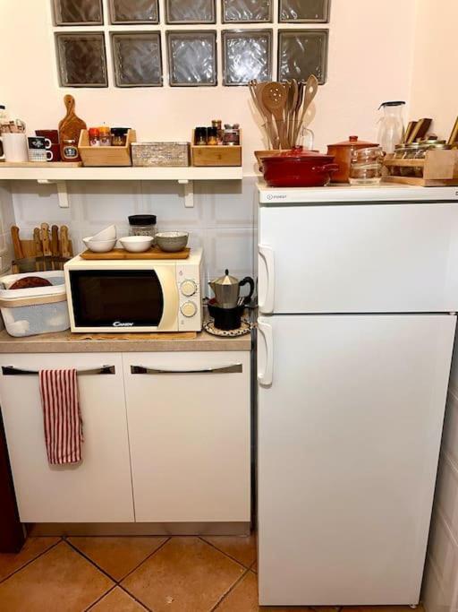 “A Ca Di Amelia” Apartman Savona Kültér fotó